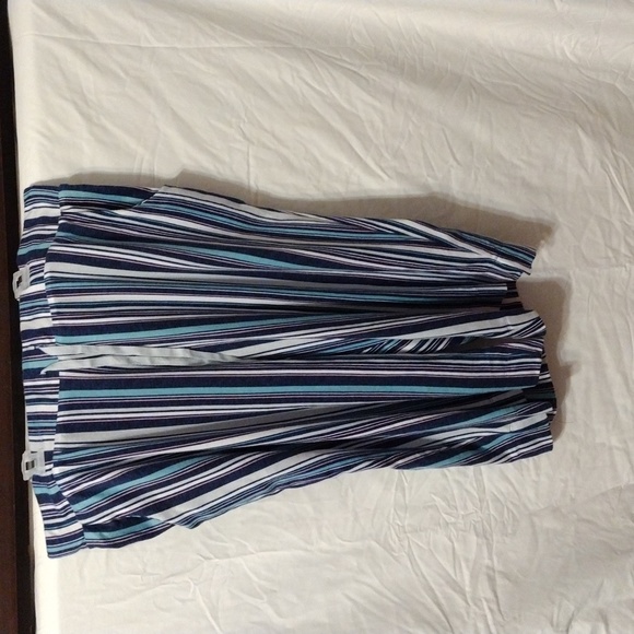 Croft & Barrow, women's drawstring capris with two side pockets in XL - Picture 1 of 5